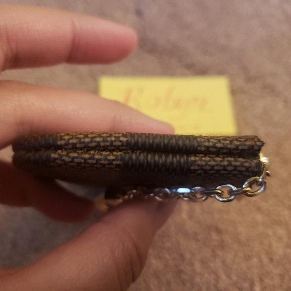 Louis Vuitton Key Pouch - Picture 3 of 6